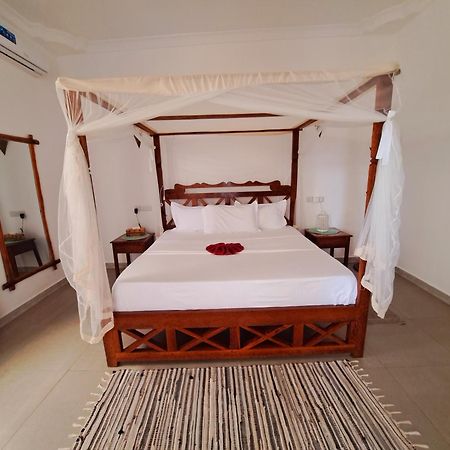 Mimi Na Wewe Villa Нунгви Экстерьер фото